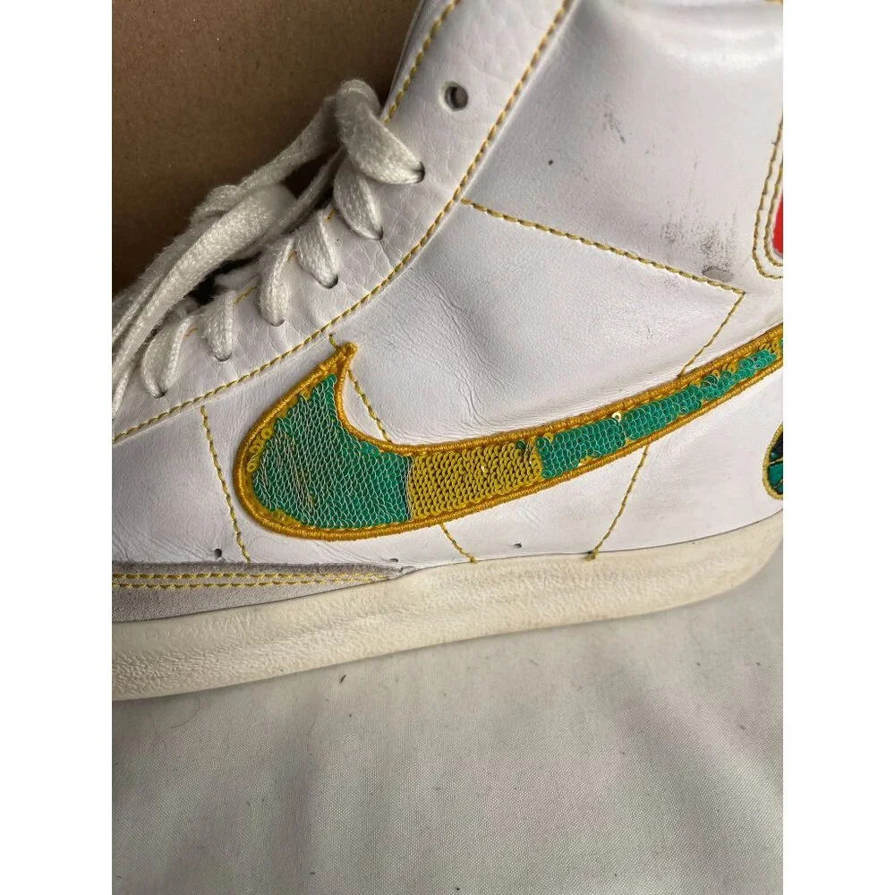 Nike Blazer‎ Mid Roswell Rayguns Youth - Size 6Y (Women's 8.5)